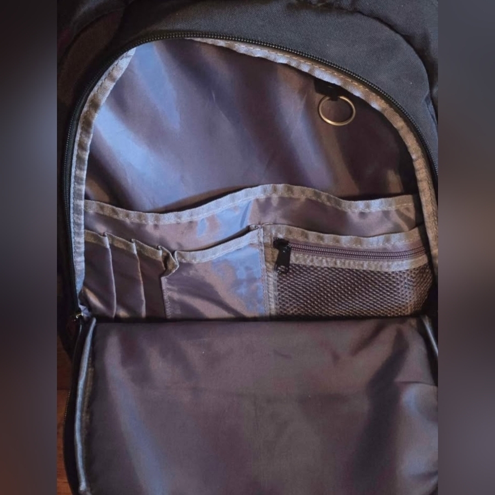 NWOT | Inateck | Laptop Bag Backpack | USB Port | 15.6 inch | Black | - Picture 9 of 10